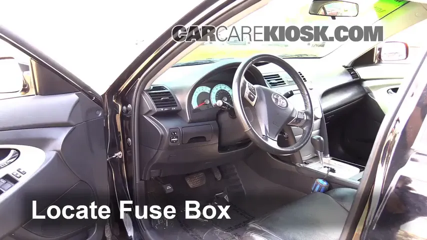 2007 Toyota Camry LE 3.5L V6 Fuse (Interior) Replace